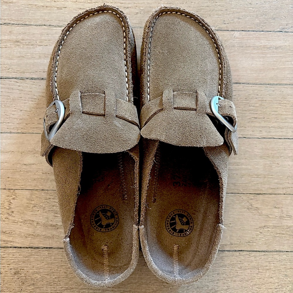 Birkenstock Tan Moccasins / Mules with Buckle